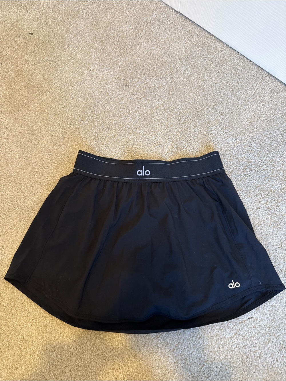 ALO Yoga Black Circle Skirt with Logo Waistband